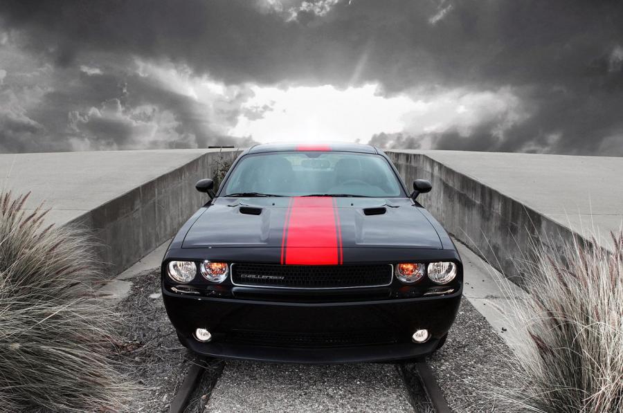  Dodge Challenger Rallye Redline 2012 года  (фото 16 из 25)